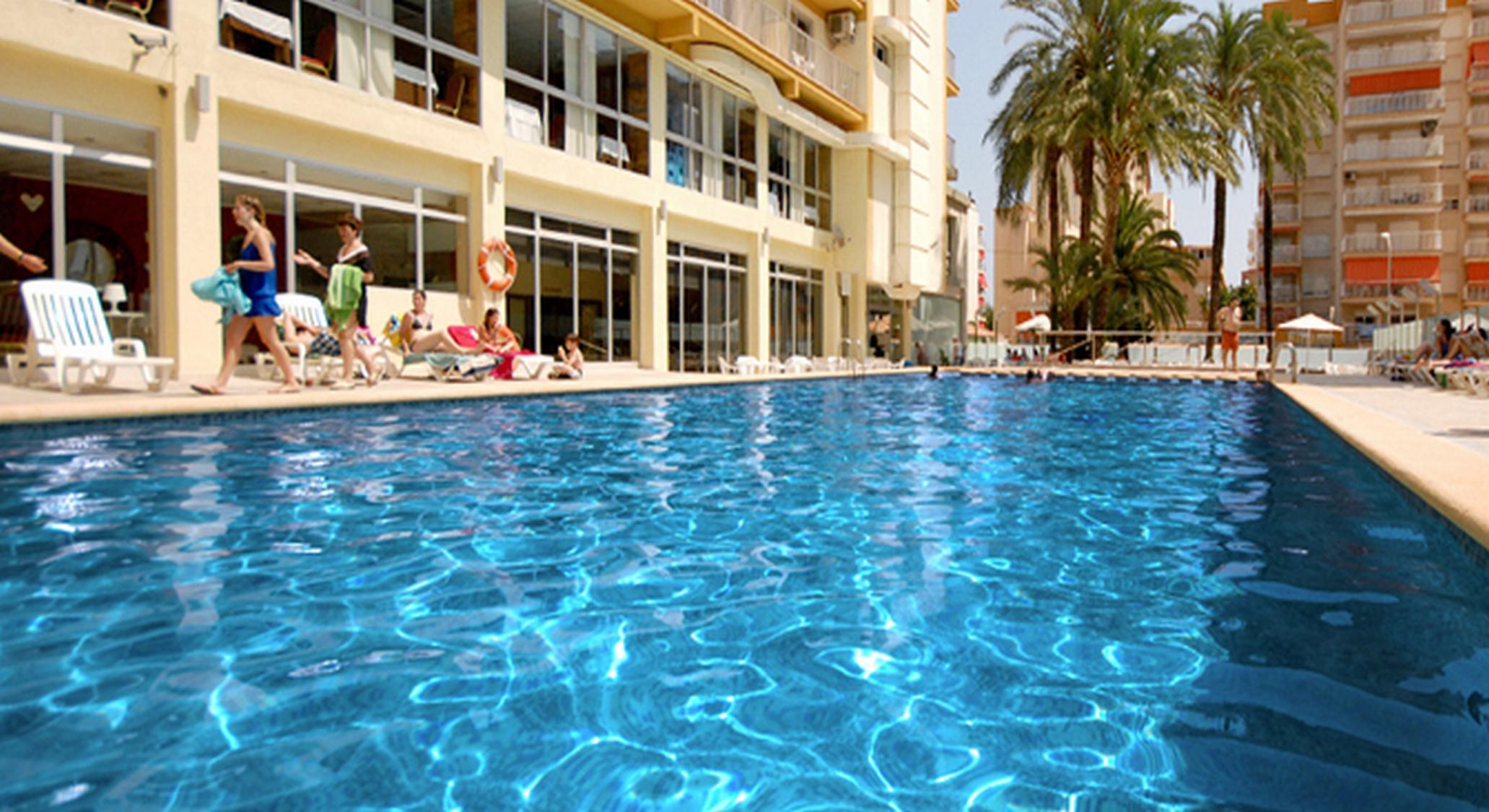 Safari Hotel
