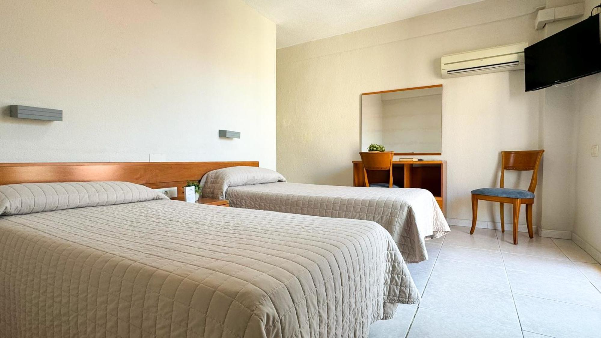 Safari Hotel